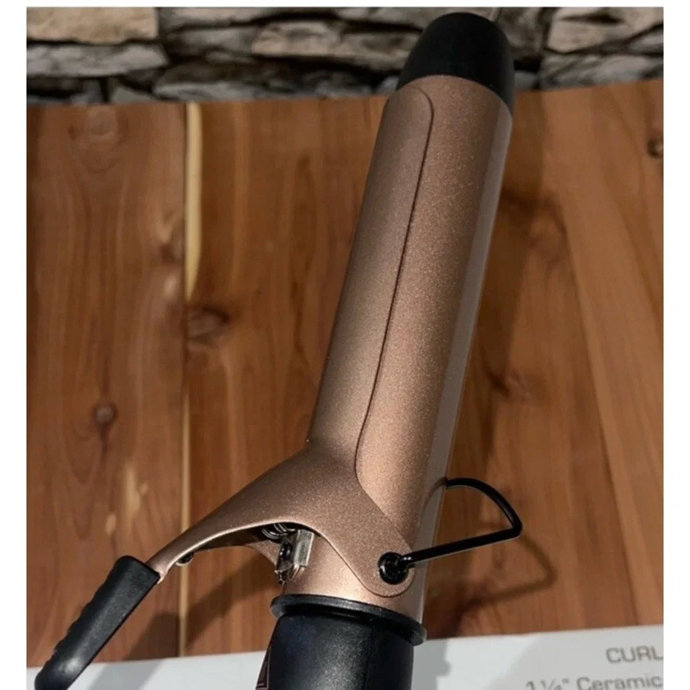 GEM CURL DESIGNER Ceramic Curling Iron -1 1/4 Barrel Rose Gold